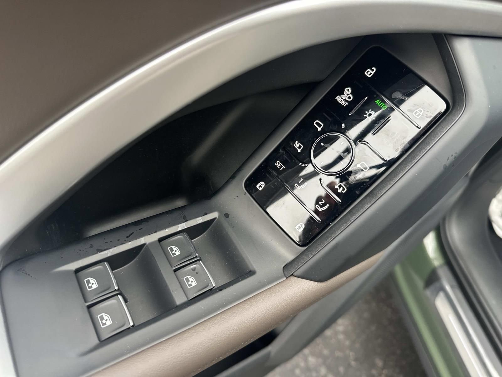 New 2025 Audi Q5 Prestige image 13