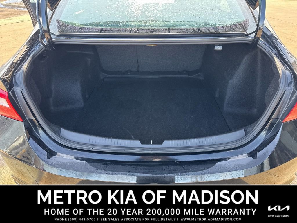 Used 2023 Chevrolet Malibu LT image 28