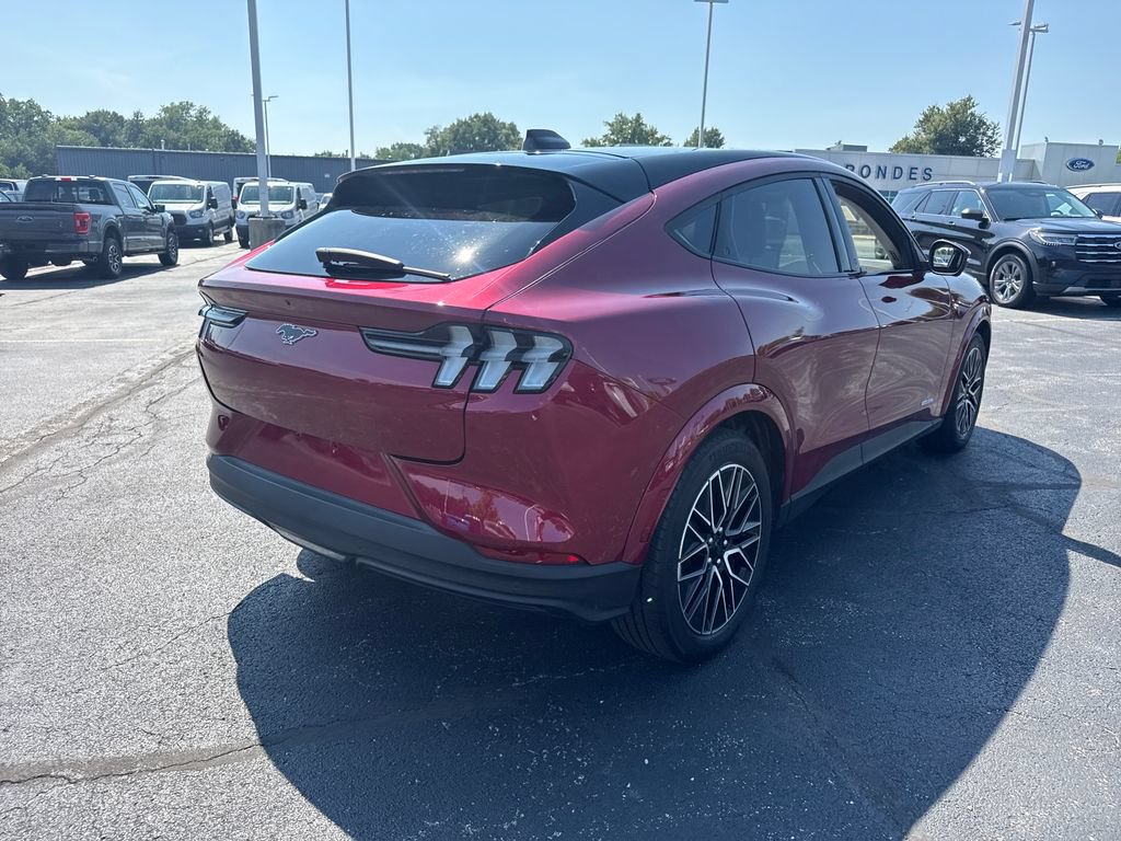 Used 2025 Ford Mustang Mach-E Premium AWD/4WD image 7