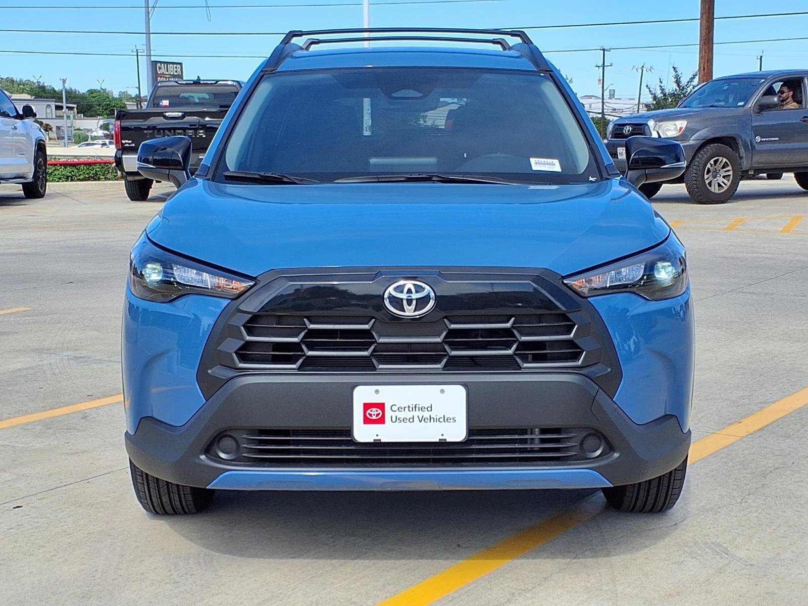 Used 2026 Toyota Corolla Cross LE image 2