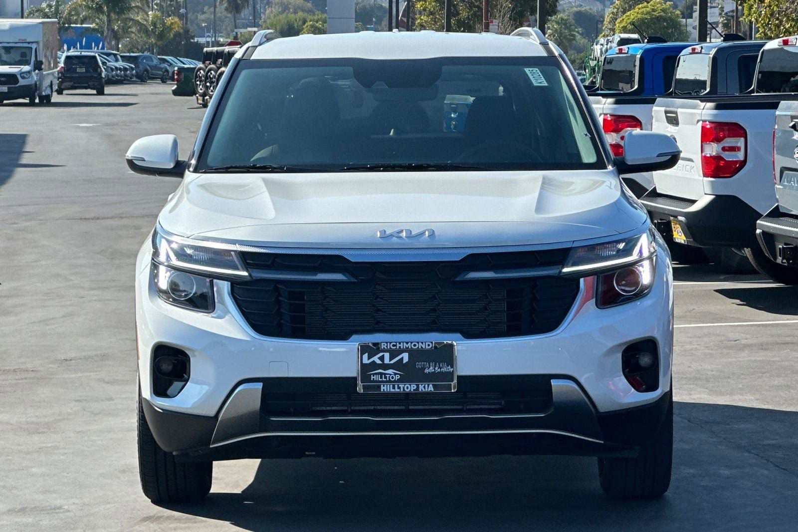New 2026 Kia Seltos S FWD image 9
