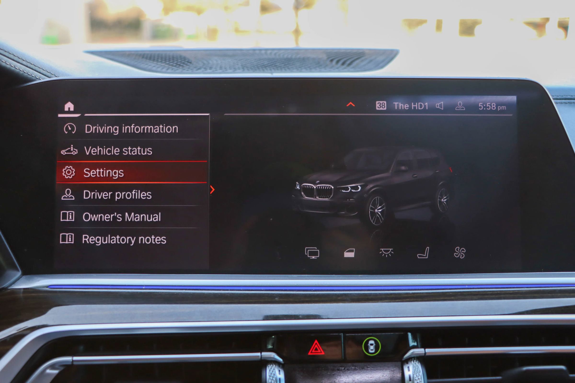 Used 2019 BMW X5 xDrive50i w/ M Sport Package image 38