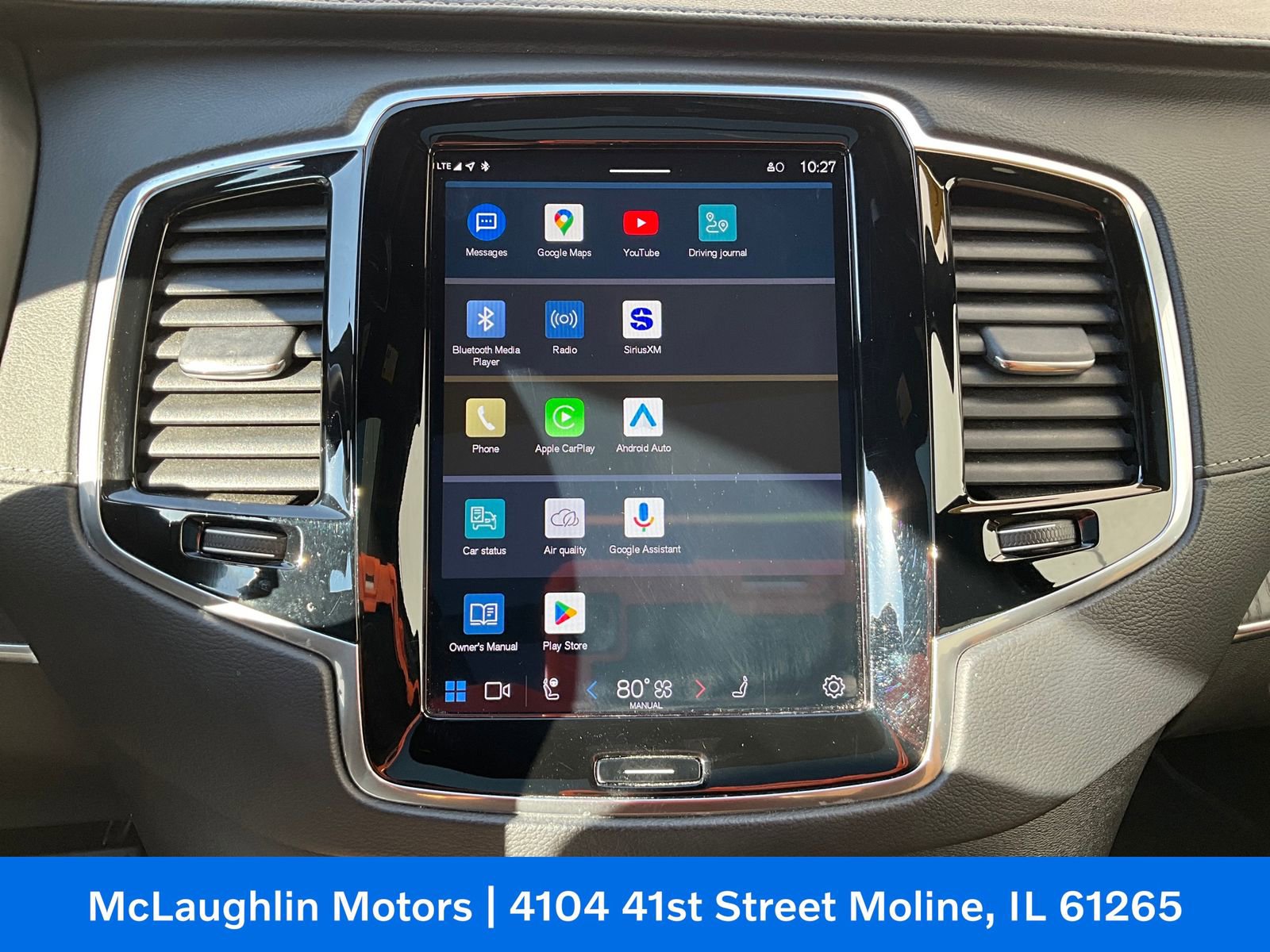 Certified 2023 Volvo XC90 B6 Ultimate w/ Protection Package Premier image 5