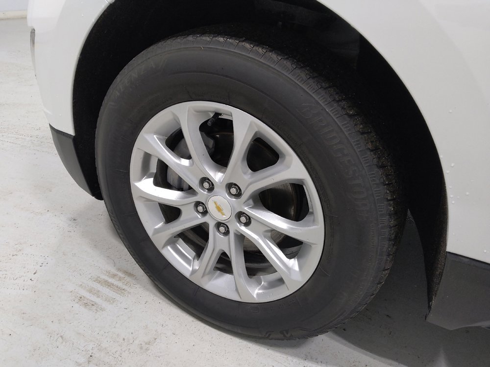 Used 2021 Chevrolet Equinox LT w/ Driver Convenience Package image 31
