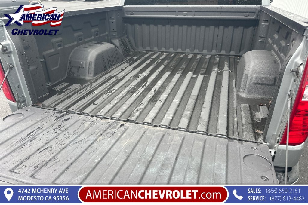 Used 2026 Chevrolet Silverado 1500 Custom w/ LPO, Dark Essentials Package RWD image 19