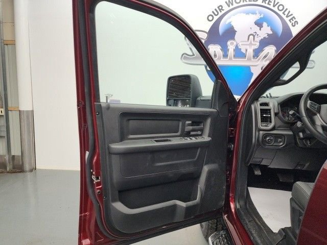 New 2024 RAM 3500 Tradesman w/ Towing Technology Group image 8