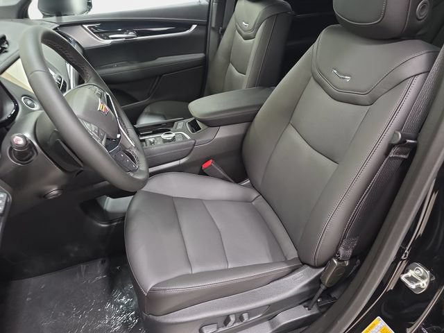 New 2026 Cadillac XT5 Premium Luxury w/ LPO, ONYX Package AWD/4WD image 11