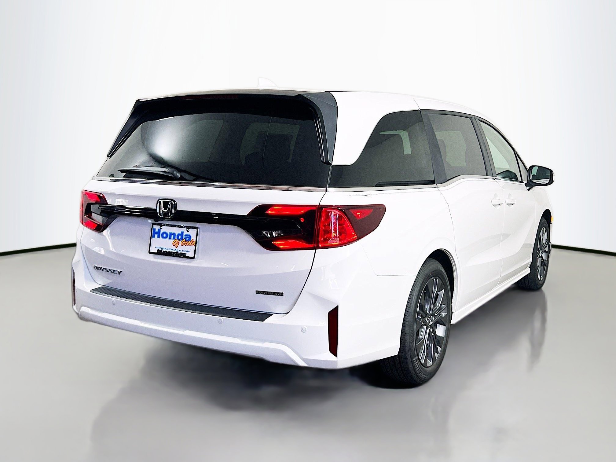 New 2026 Honda Odyssey Touring image 20