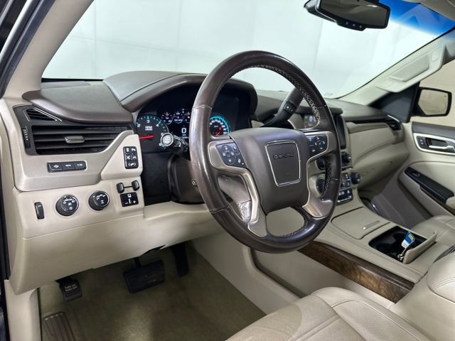 Used 2019 GMC Yukon XL Denali w/ Denali Ultimate Package AWD/4WD image 13