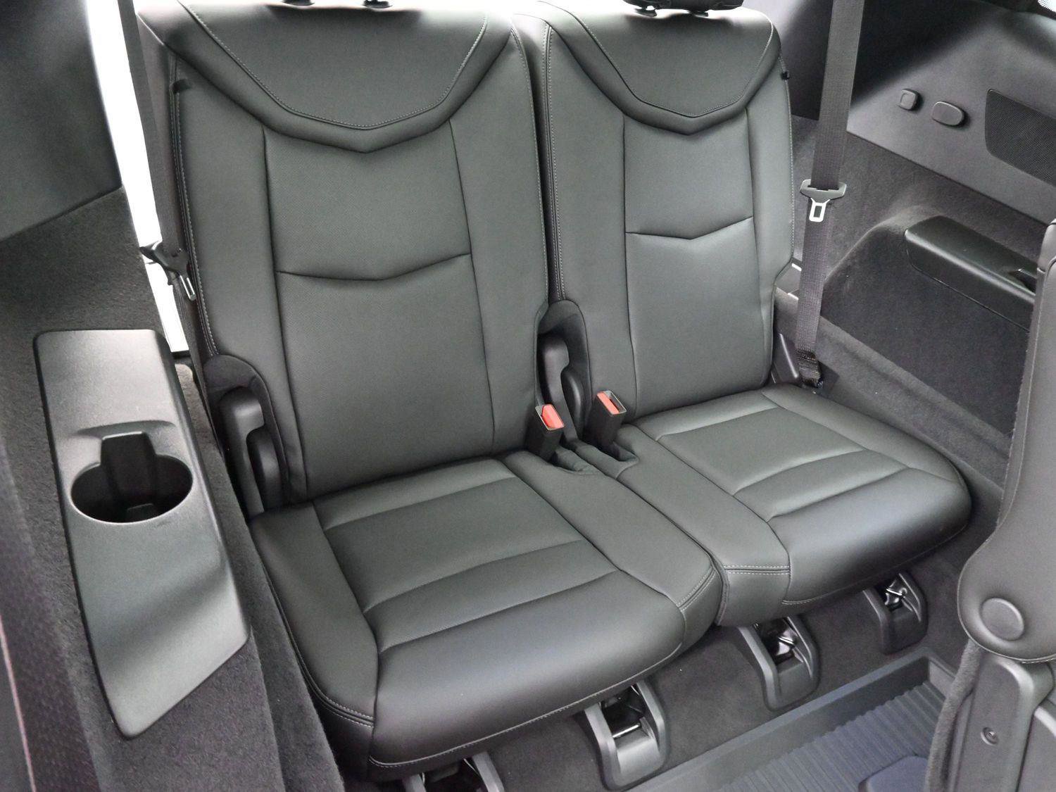 Certified 2025 Cadillac XT6 Sport w/ LPO, Floor Liner Package image 38