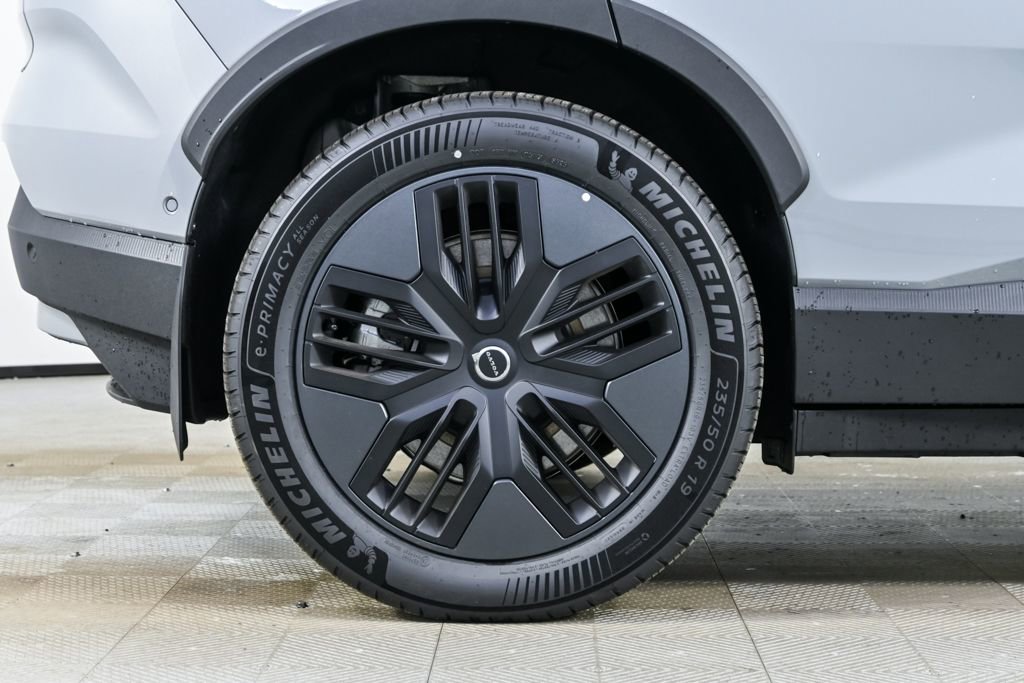 New 2026 Volvo EX30 Cross Country Ultra w/ Protection Package Premier image 35