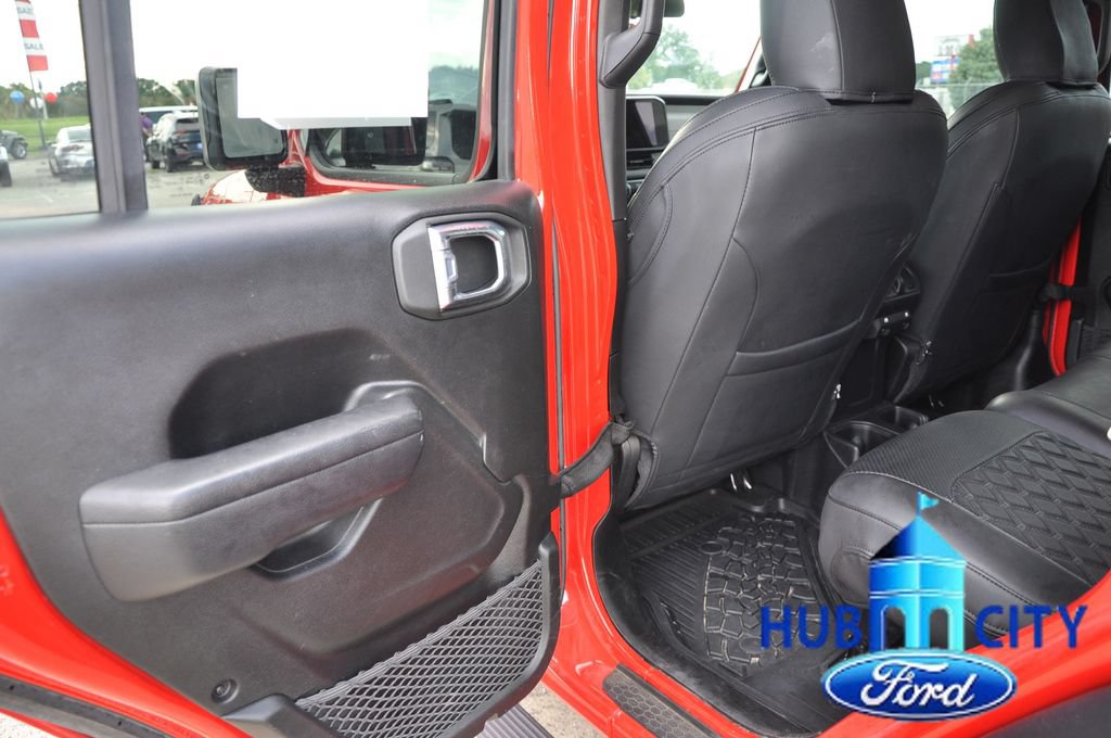 Used 2024 Jeep Wrangler Unlimited Sport AWD/4WD image 13