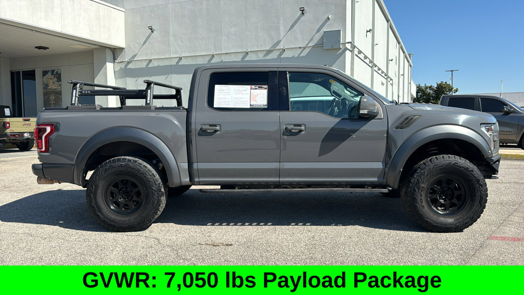Used 2018 Ford F150 Raptor w/ Equipment Group 802A Luxury AWD/4WD image 8