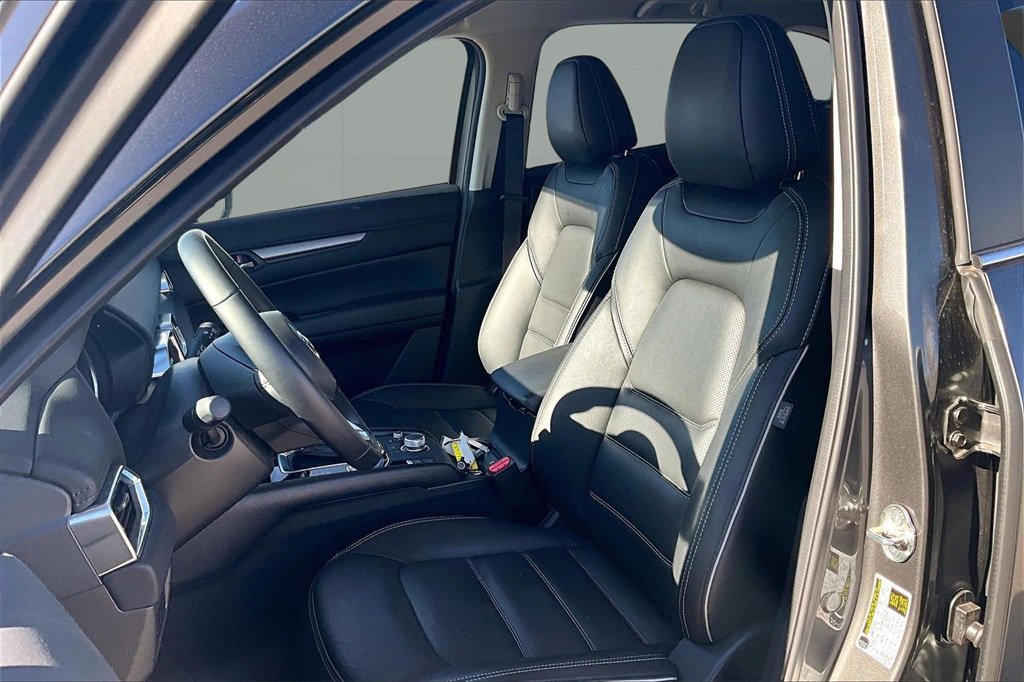 Used 2025 MAZDA CX-5 AWD 2.5 S w/ Preferred Package image 27