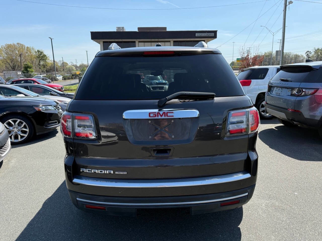 Used 2017 GMC Acadia Limited SLT FWD image 5