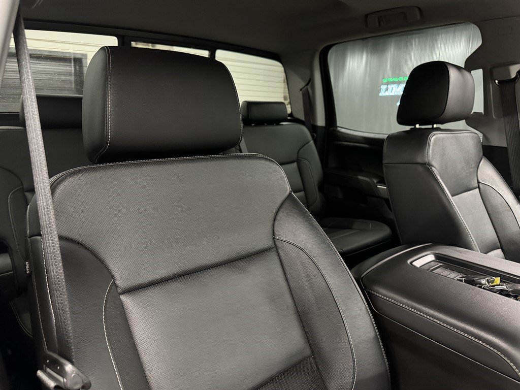 Used 2017 Chevrolet Silverado 2500 LTZ w/ Duramax Plus Package AWD/4WD image 36