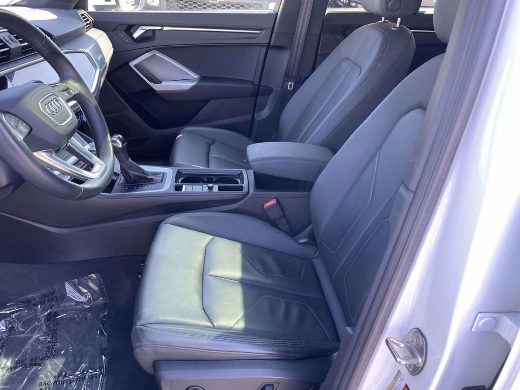 Used 2023 Audi Q3 2.0T Premium image 28