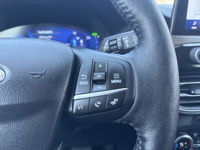 Certified 2020 Ford Escape Titanium image 22