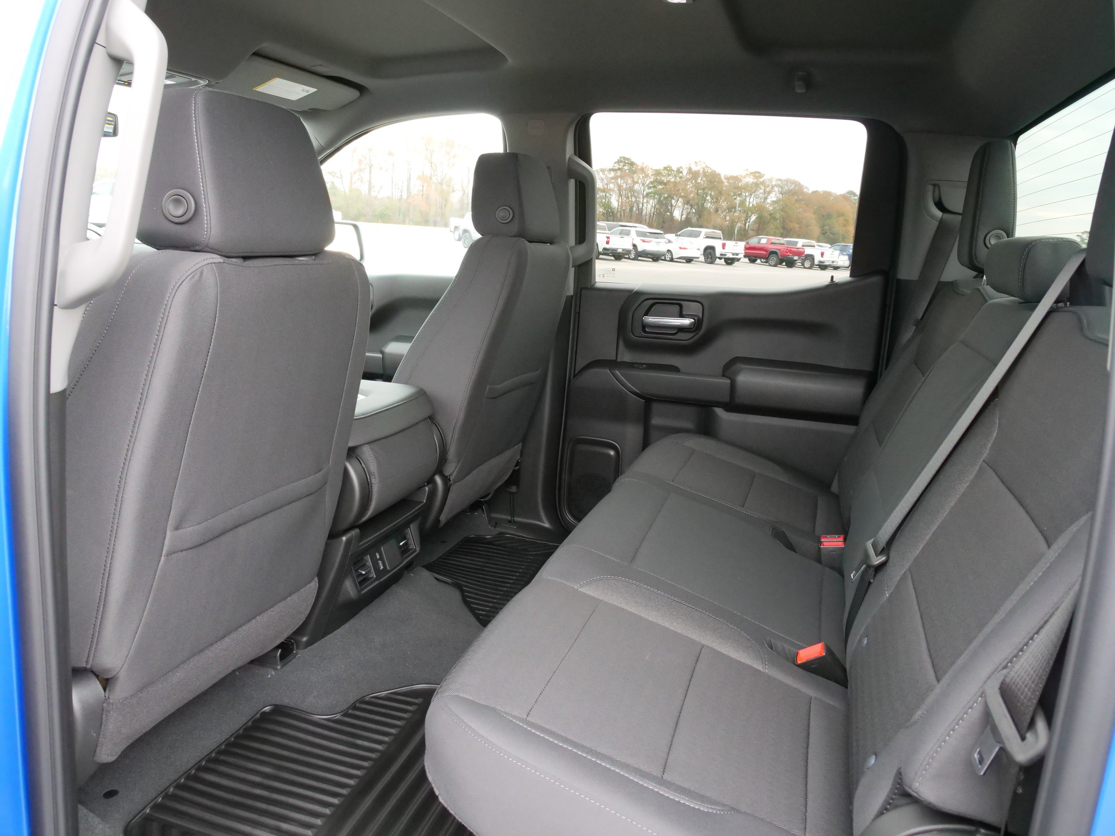 New 2026 Chevrolet Silverado 1500 Custom w/ Turbomax Blackout Package image 15