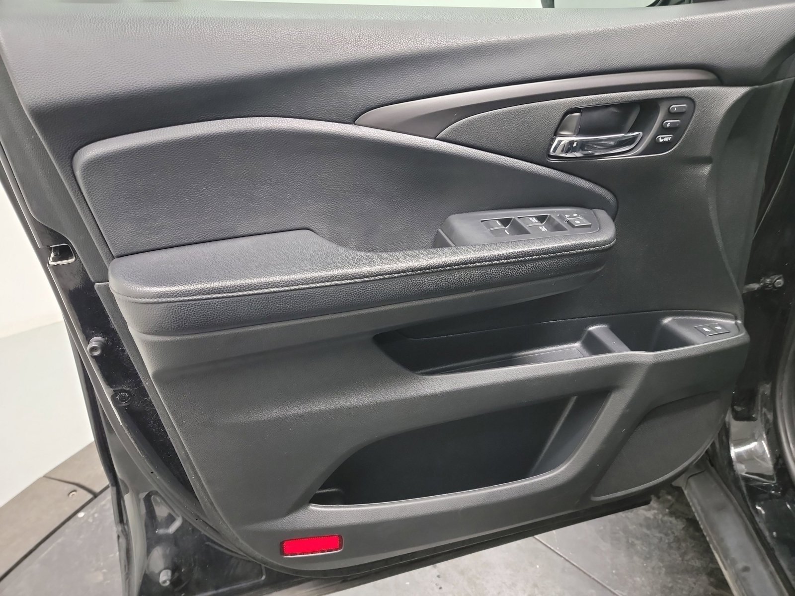 Used 2020 Honda Passport EX-L image 13