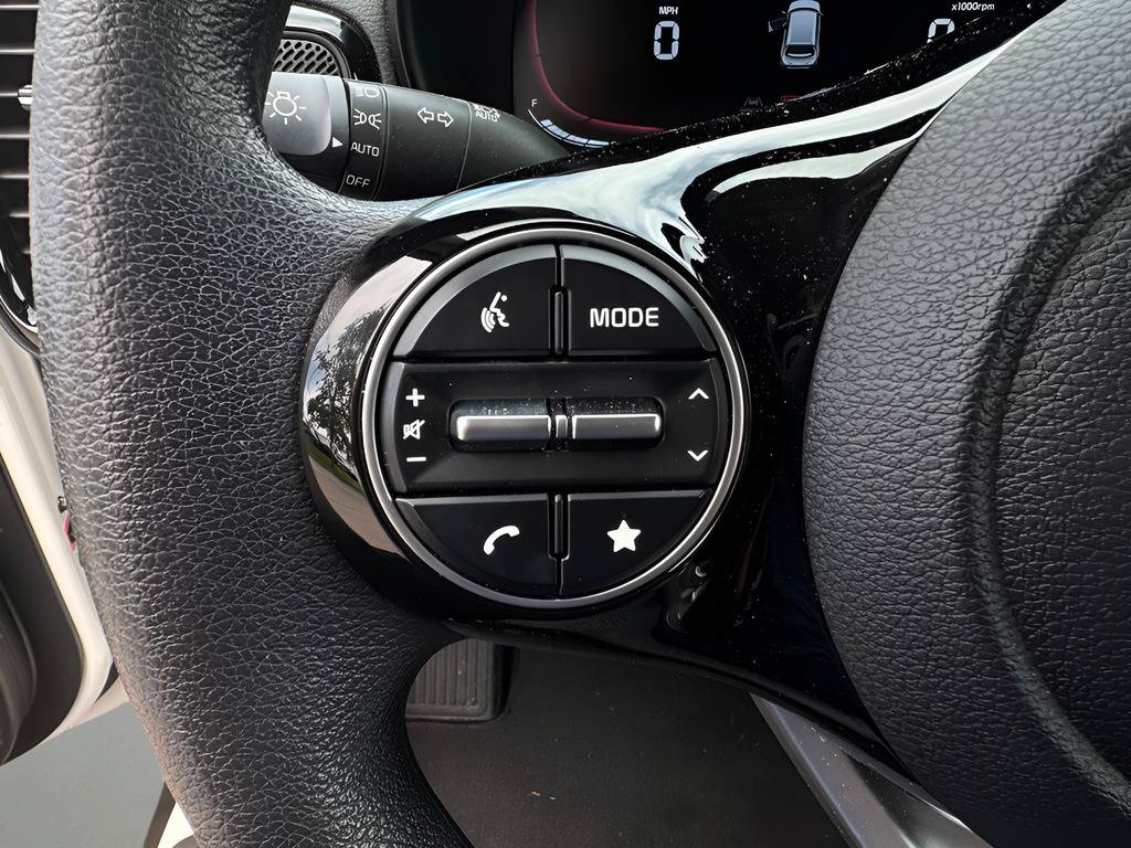 Used 2023 Kia Soul S FWD image 23