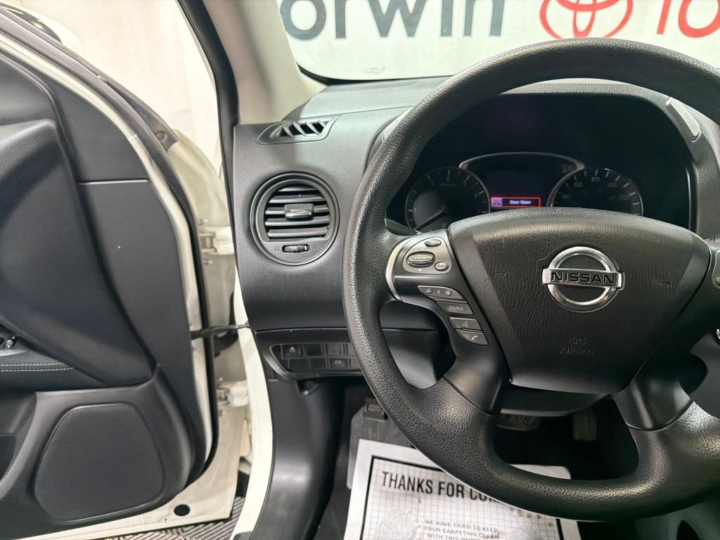 Used 2017 Nissan Pathfinder S AWD/4WD image 26