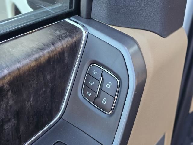 New 2026 Ford F350 Lariat w/ Lariat Ultimate Package image 24