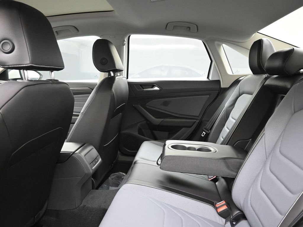 New 2026 Volkswagen Jetta SEL image 18