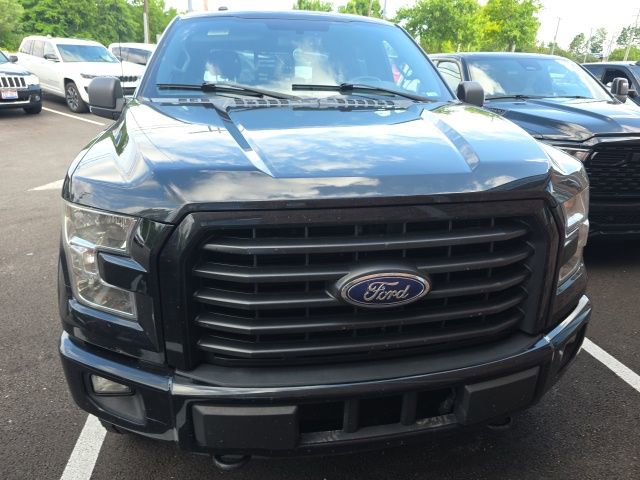Used 2016 Ford F150 XLT w/ Equipment Group 302A Luxury AWD/4WD image 18
