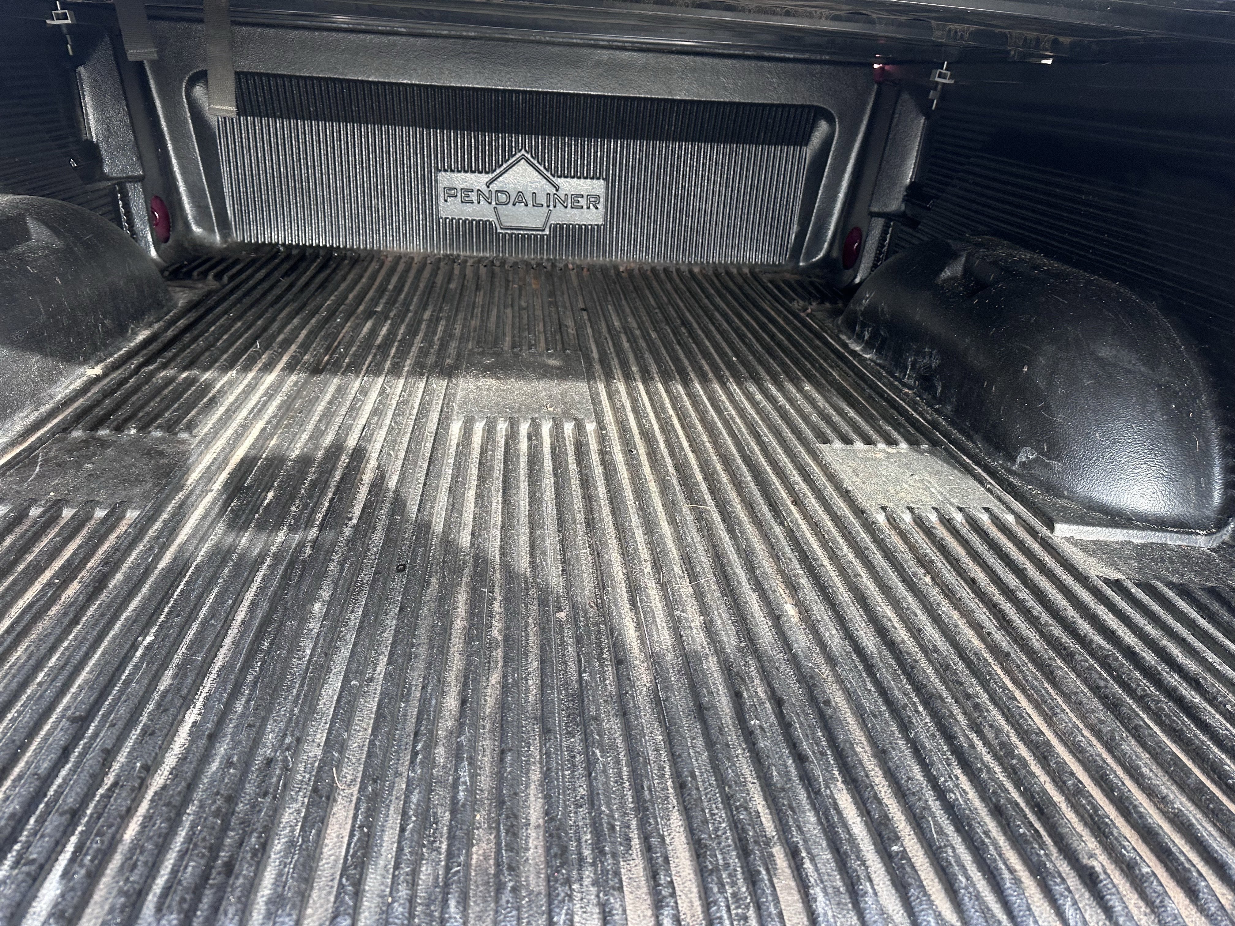 Used 2019 RAM 1500 Classic SLT image 9
