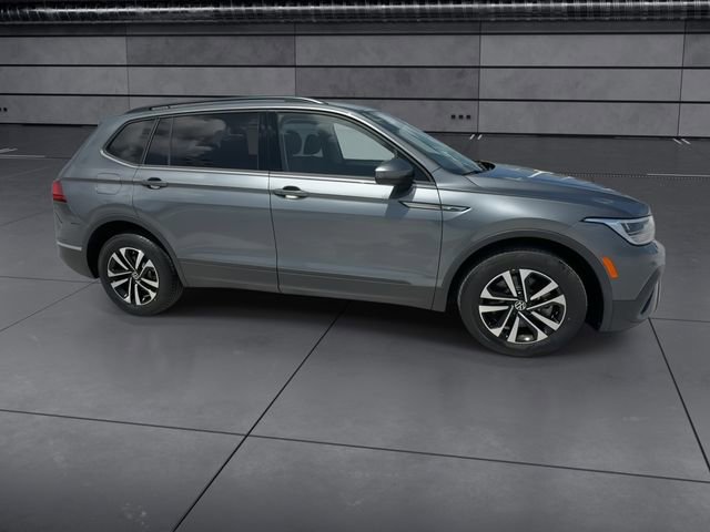 Used 2023 Volkswagen Tiguan S FWD image 9