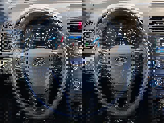 Used 2019 Ford Explorer XLT w/ Class III Trailer Tow Package FWD image 23