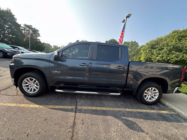 Used 2020 Chevrolet Silverado 1500 LT w/ Texas Edition AWD/4WD image 2