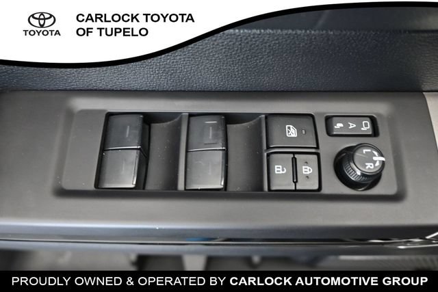 Used 2023 Toyota Tundra Limited AWD/4WD image 27