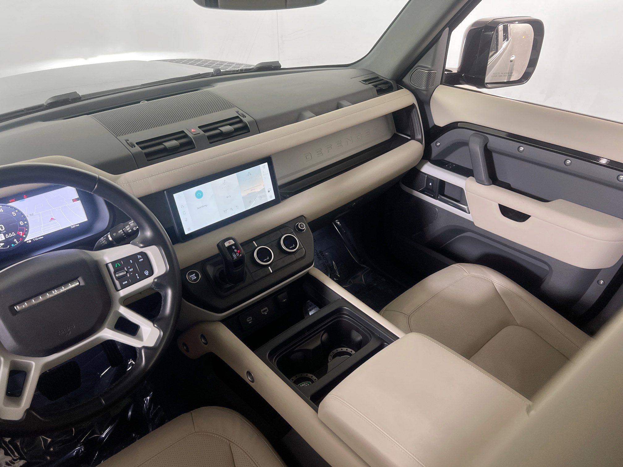 Used 2024 Land Rover Defender 110 S AWD/4WD image 22