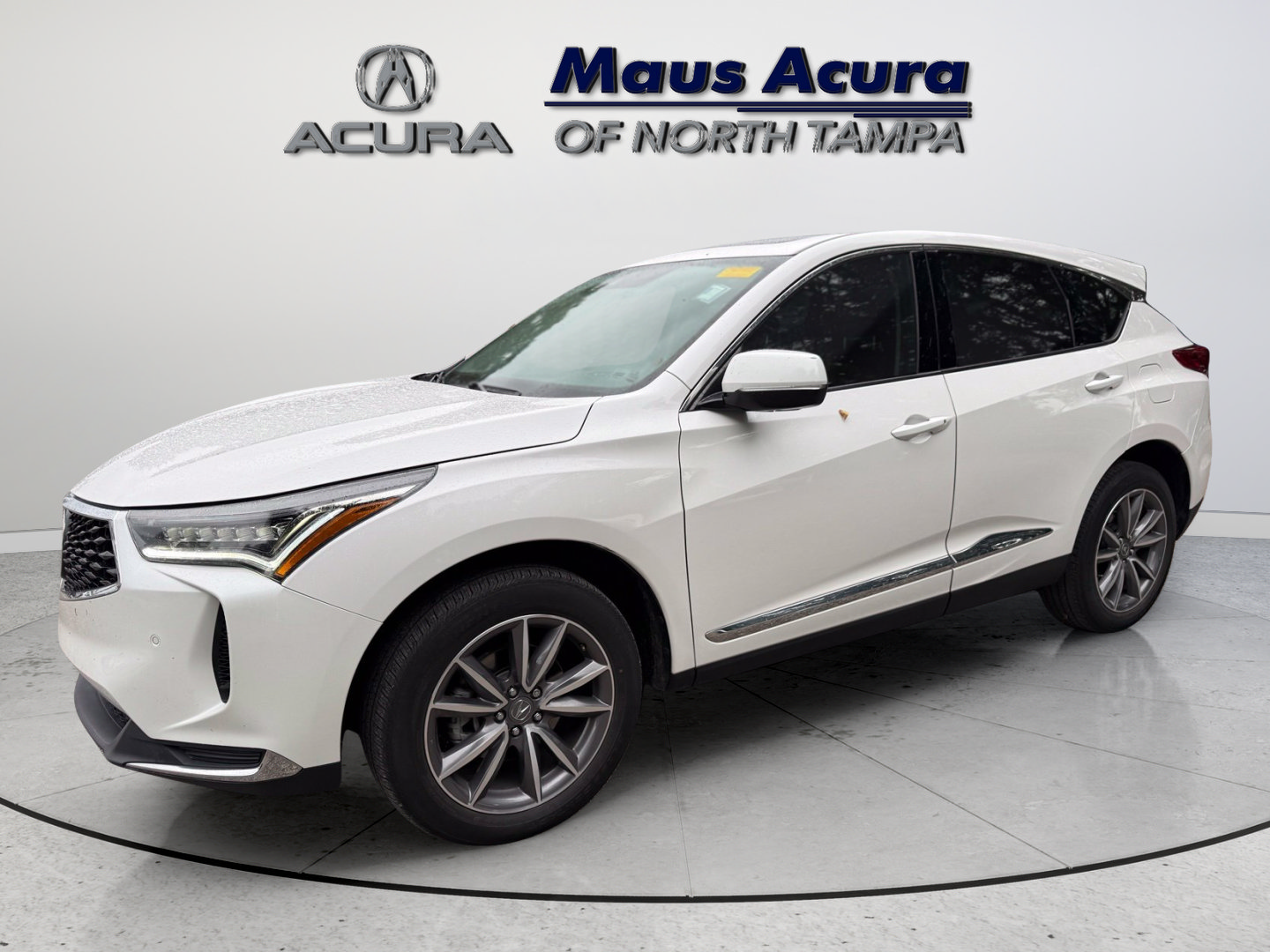 Used 2023 Acura RDX w/ Technology Package FWD image 4