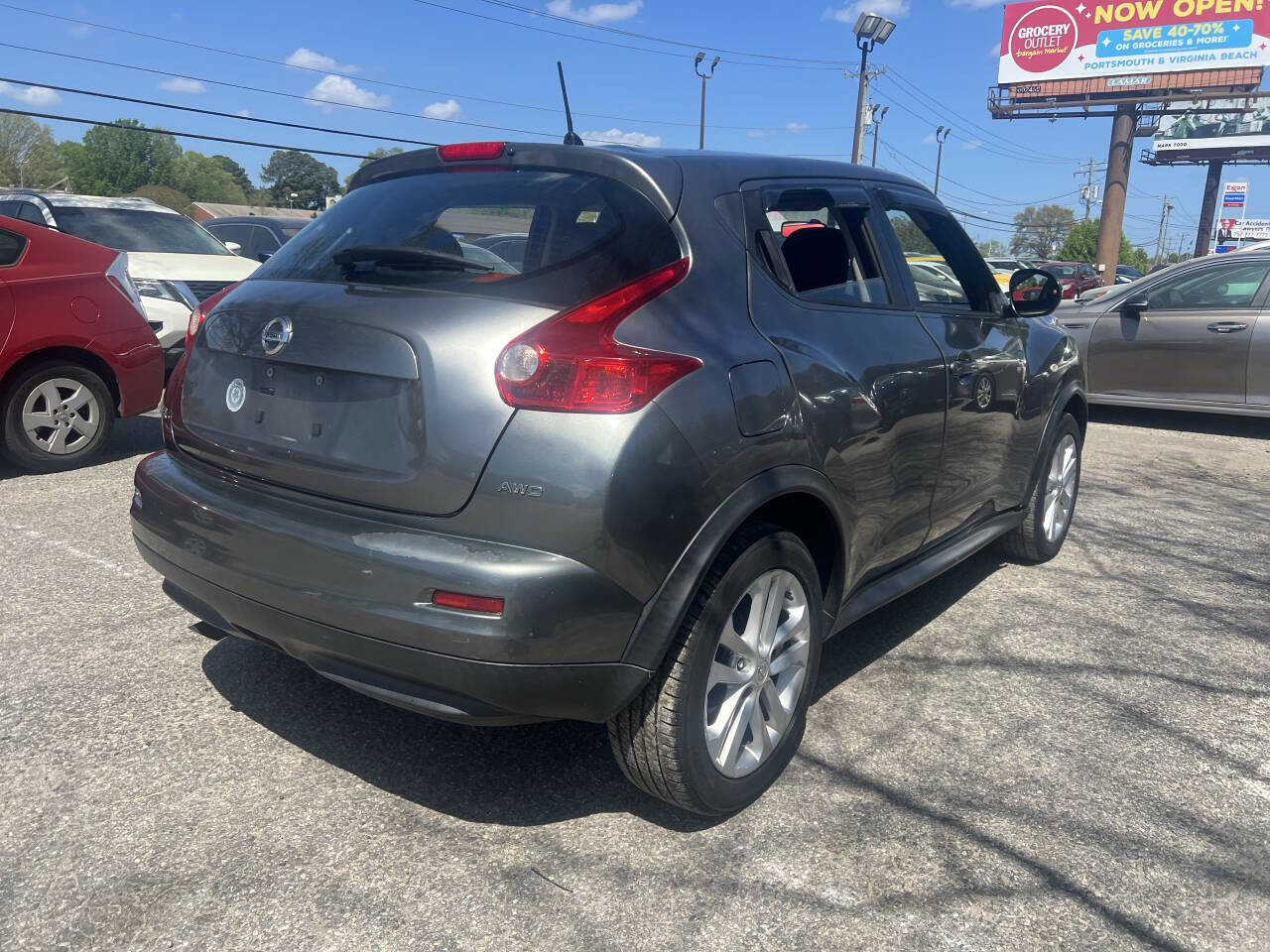 Used 2011 Nissan Juke S image 5