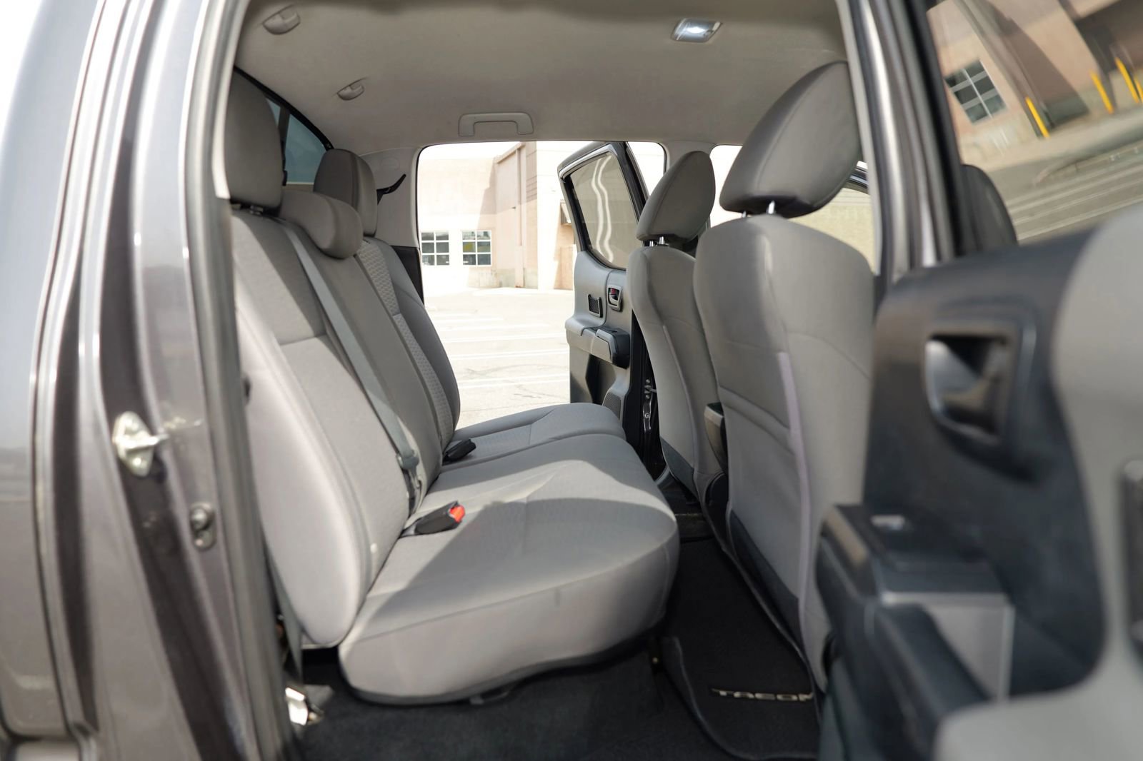 Used 2016 Toyota Tacoma SR RWD image 26