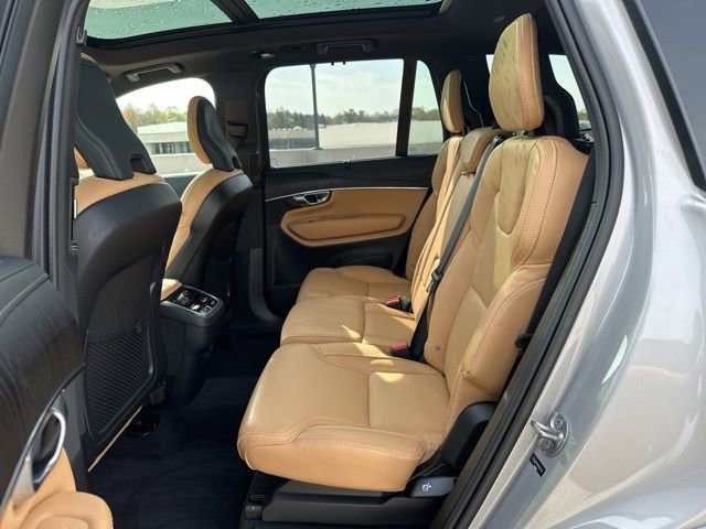 Certified 2024 Volvo XC90 B6 Ultimate w/ Protection Package image 14