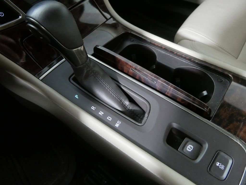 Used 2014 Buick LaCrosse Premium w/ Driver Confidence Package image 28
