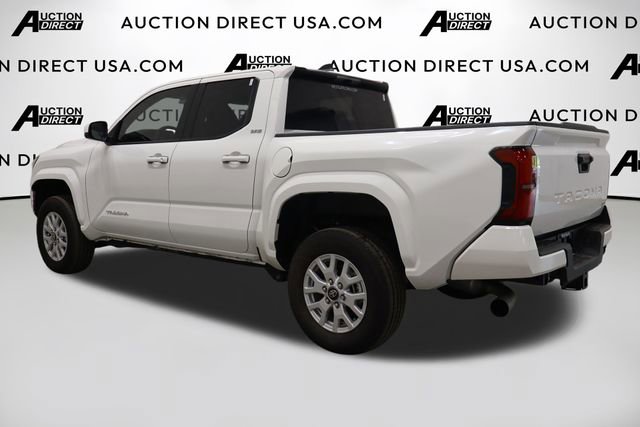 Used 2024 Toyota Tacoma SR5 image 5