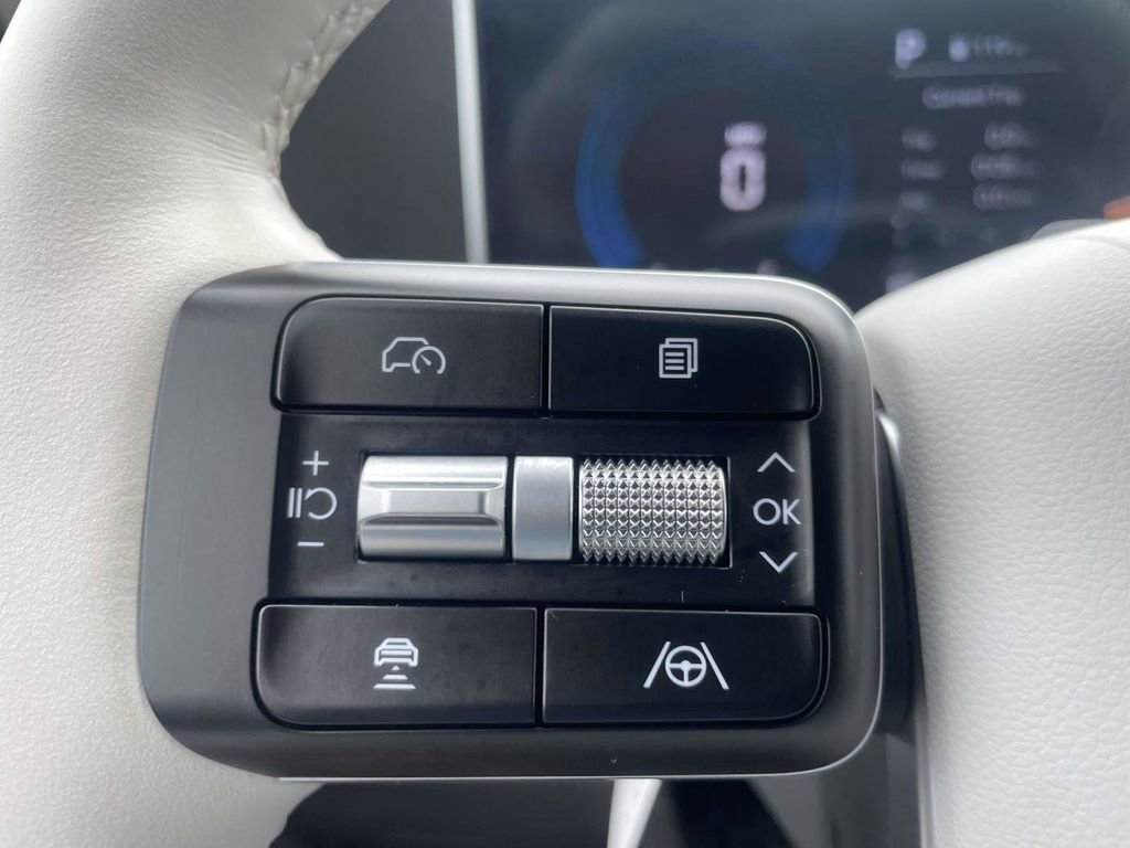 Certified 2026 Hyundai Santa Fe SEL FWD image 18