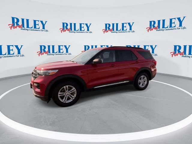 Certified 2022 Ford Explorer XLT w/ Class IV Trailer Tow Package AWD/4WD image 4