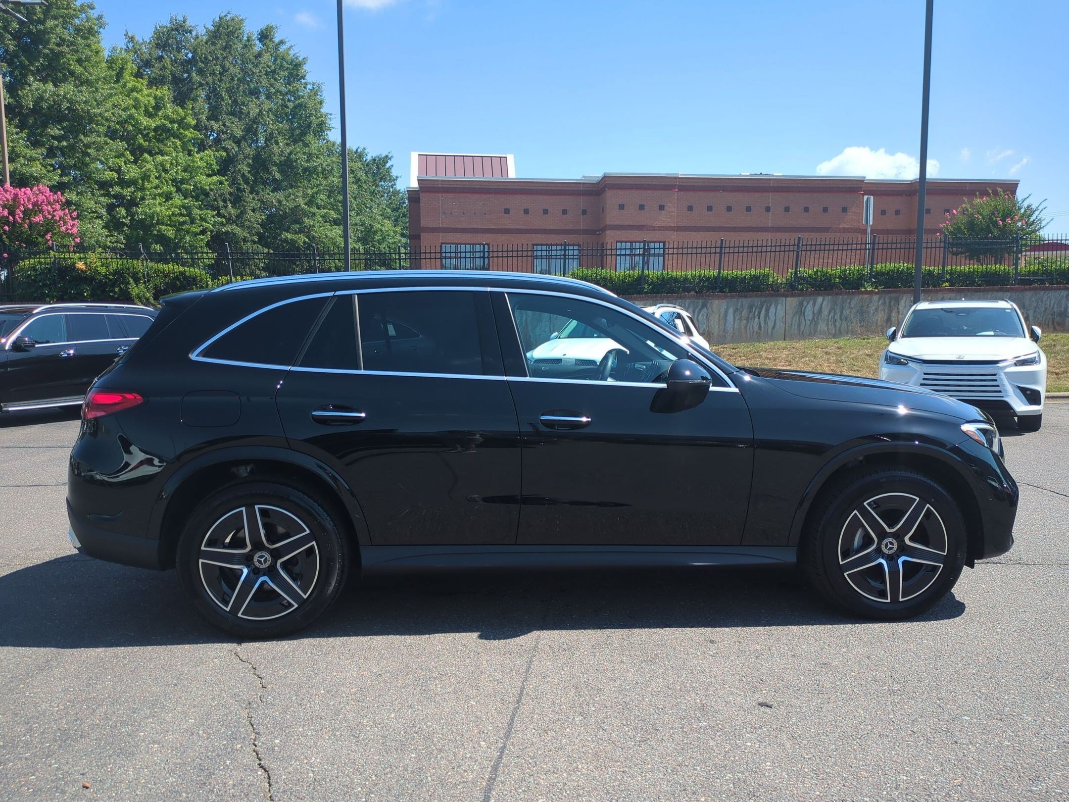 Certified 2026 Mercedes-Benz GLC 300 4MATIC image 2