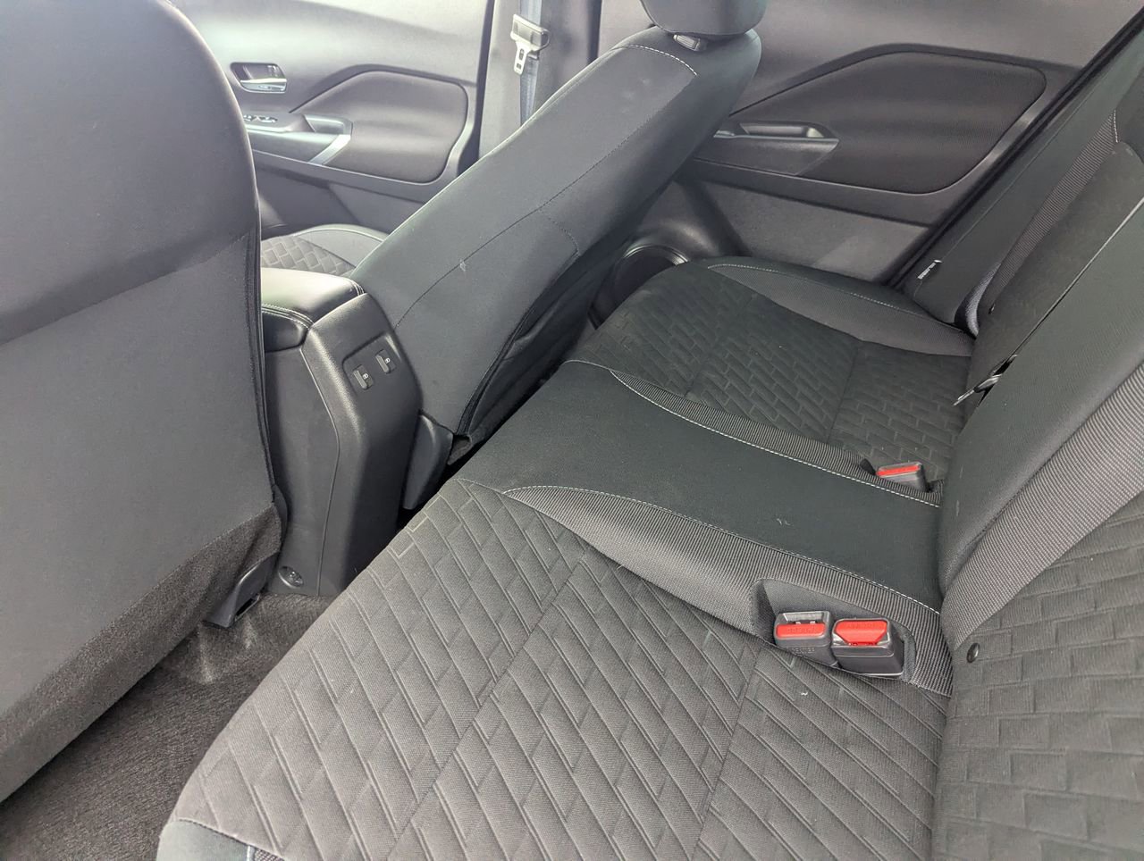 Certified 2024 Nissan Kicks SV w/ Exterior Package image 16