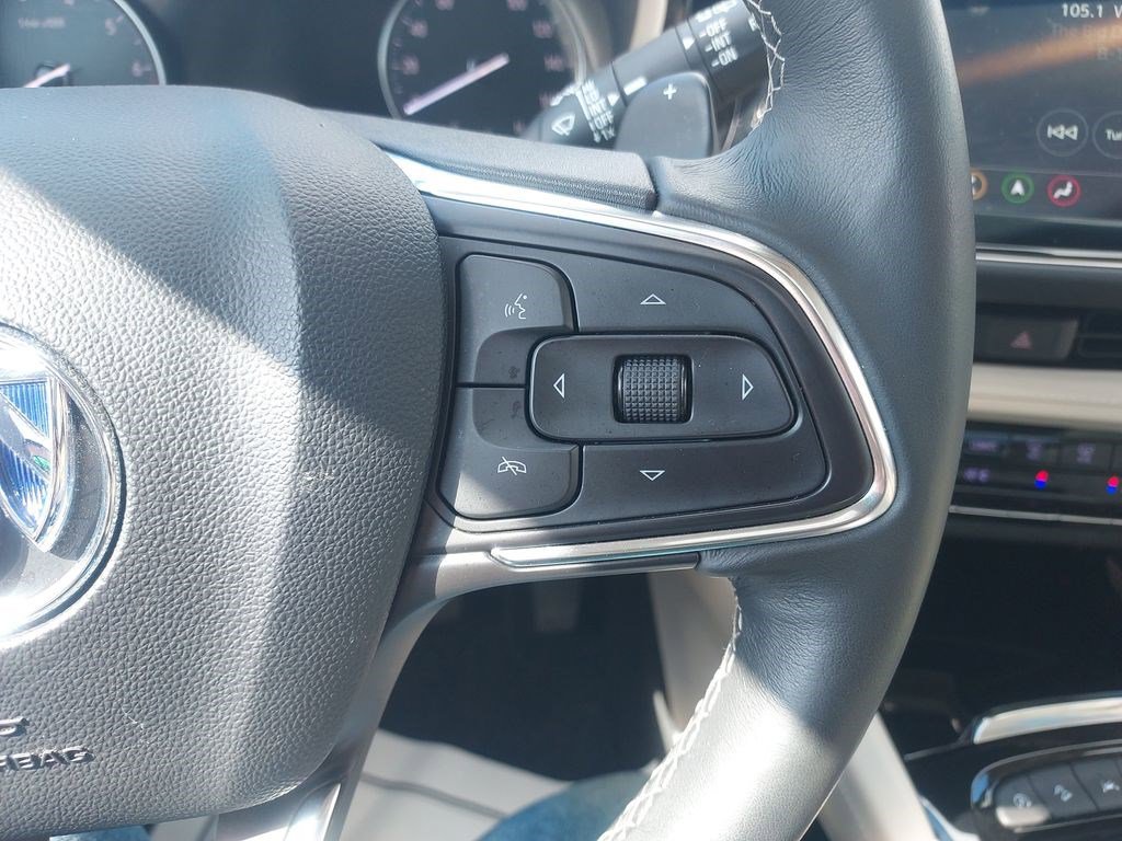 Used 2023 Buick Envision Avenir AWD/4WD image 19