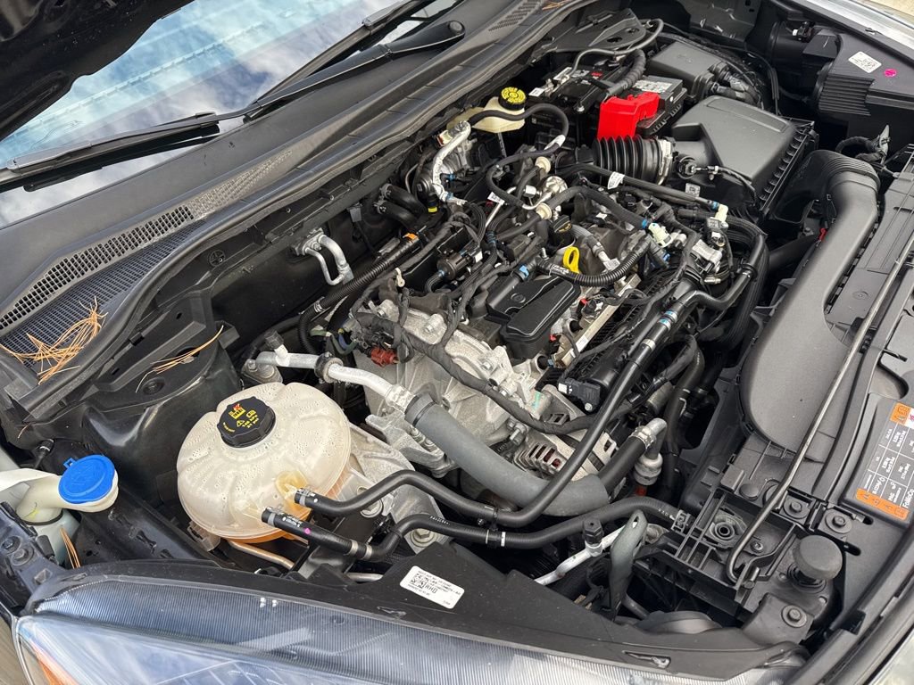 Used 2022 Ford Escape SE image 32