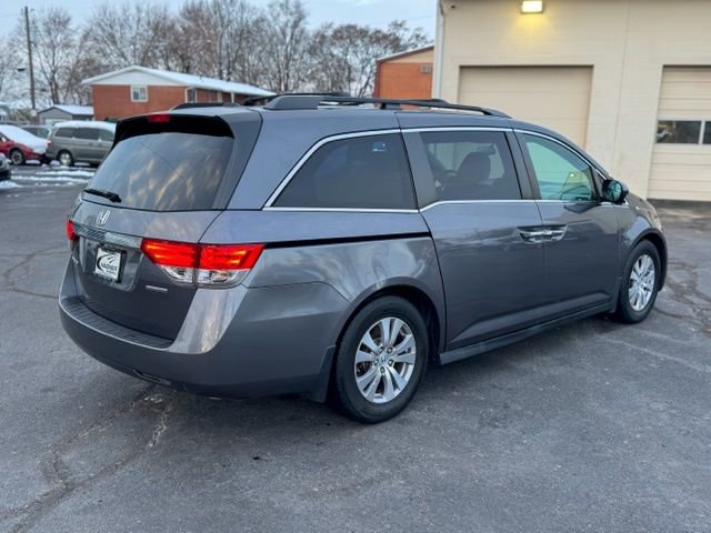 Used 2016 Honda Odyssey SE image 8