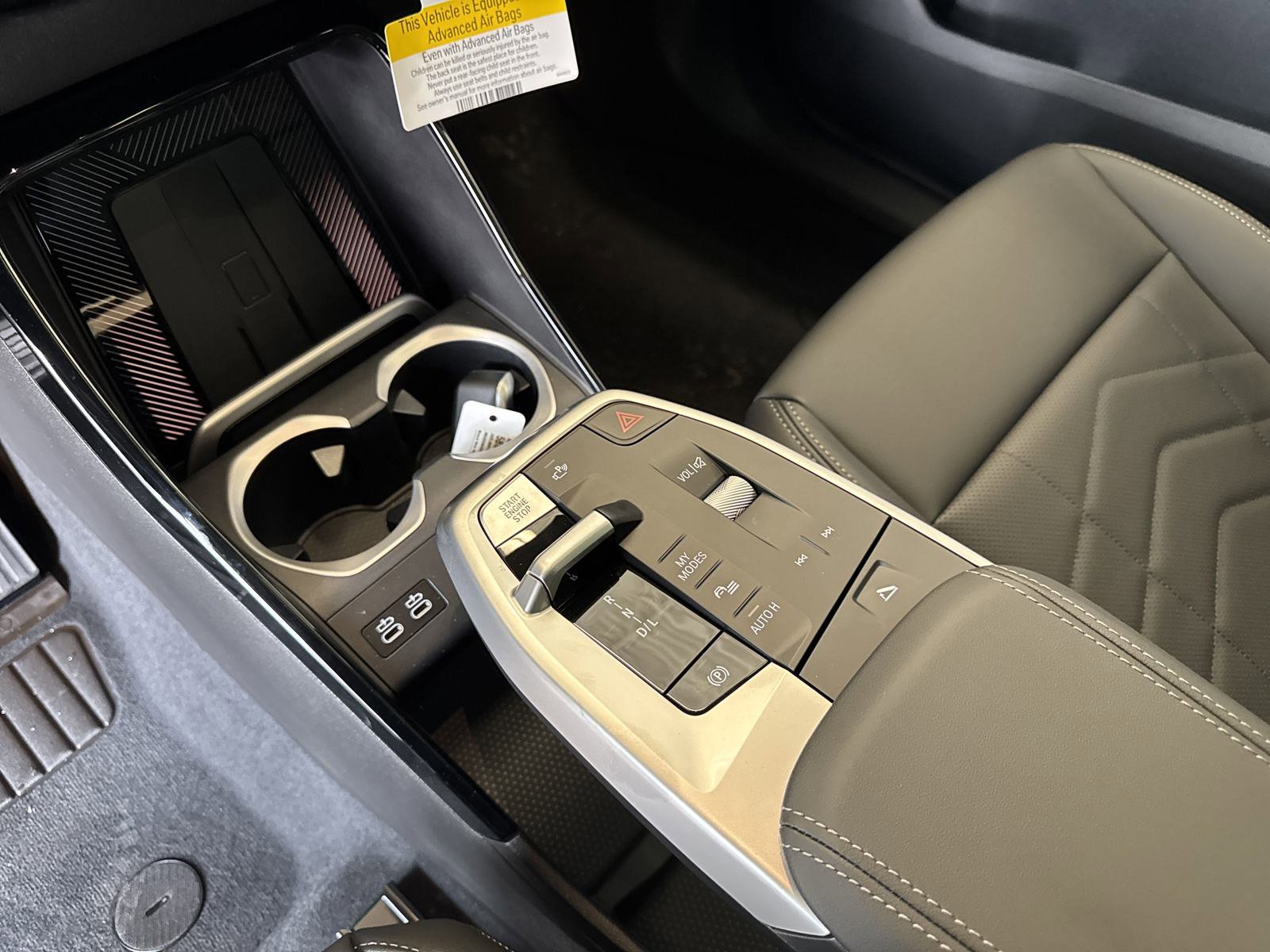 Used 2025 BMW X2 xDrive28i w/ Convenience Package image 23