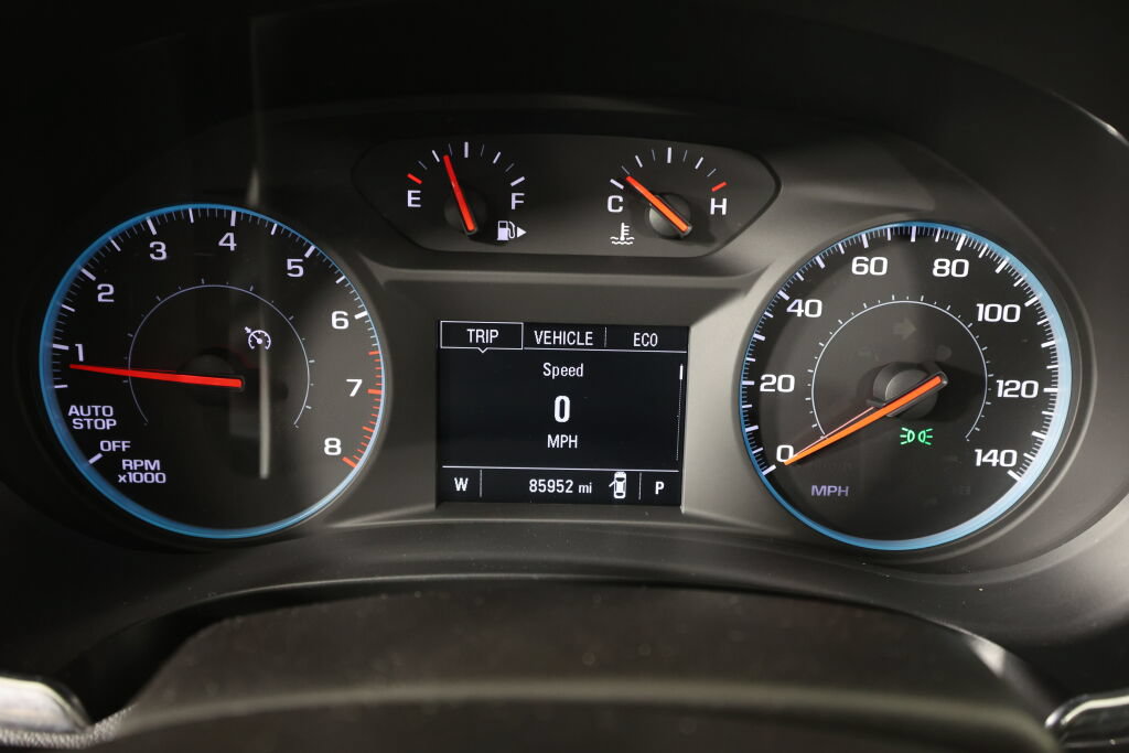 Used 2016 Chevrolet Malibu LT FWD image 29
